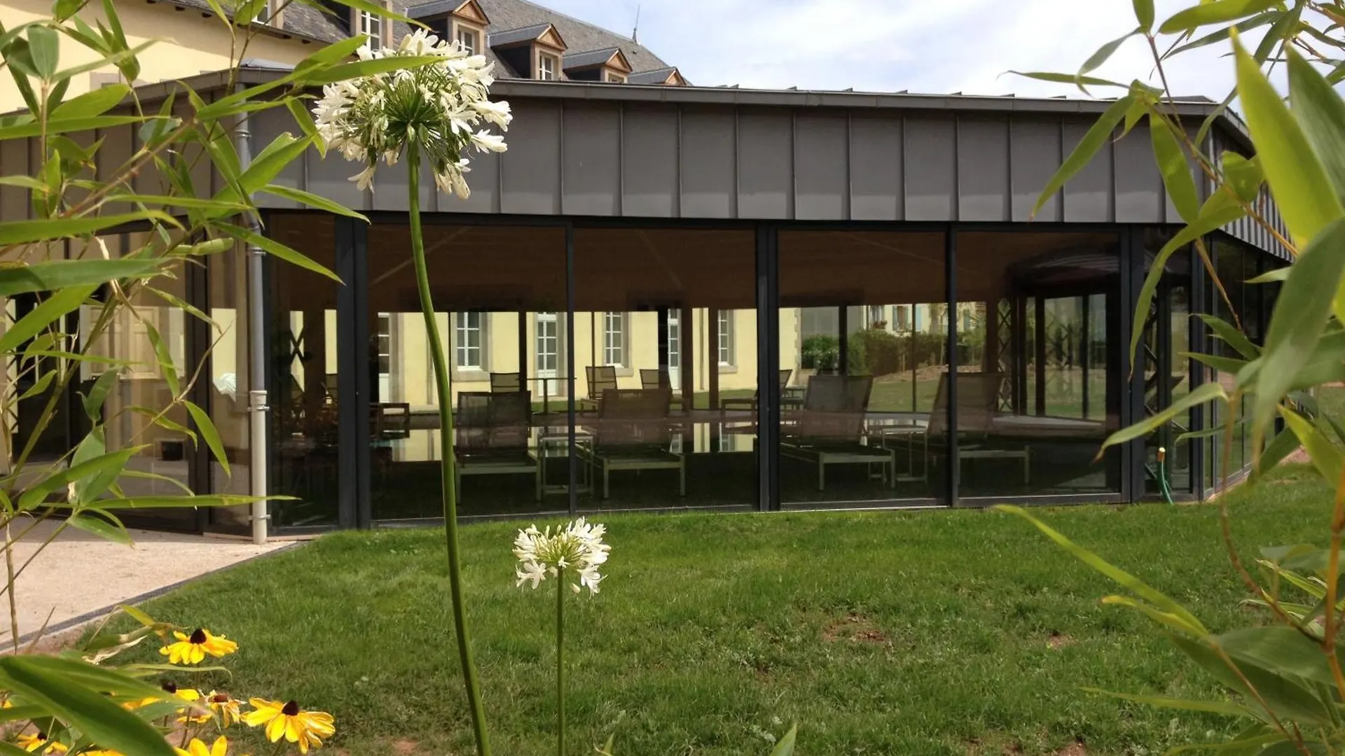 Le 1837 Aparthotel Saint-Affrique 4*,  France