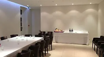 Le 1837 Aparthotel Saint-Affrique 4*,