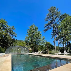 Domaine Le Vaxergues Apartment